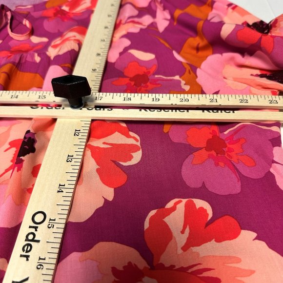 DR 2 Floral Blouse NWOT Size XXL , Fashionable Lghtweigth - Picture 7 of 8